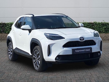 Used Toyota Yaris 2026 for sale - 79498036: Photo