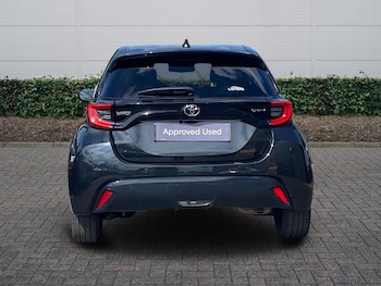 Used Toyota Yaris 2024 for sale - 78363762: Photo