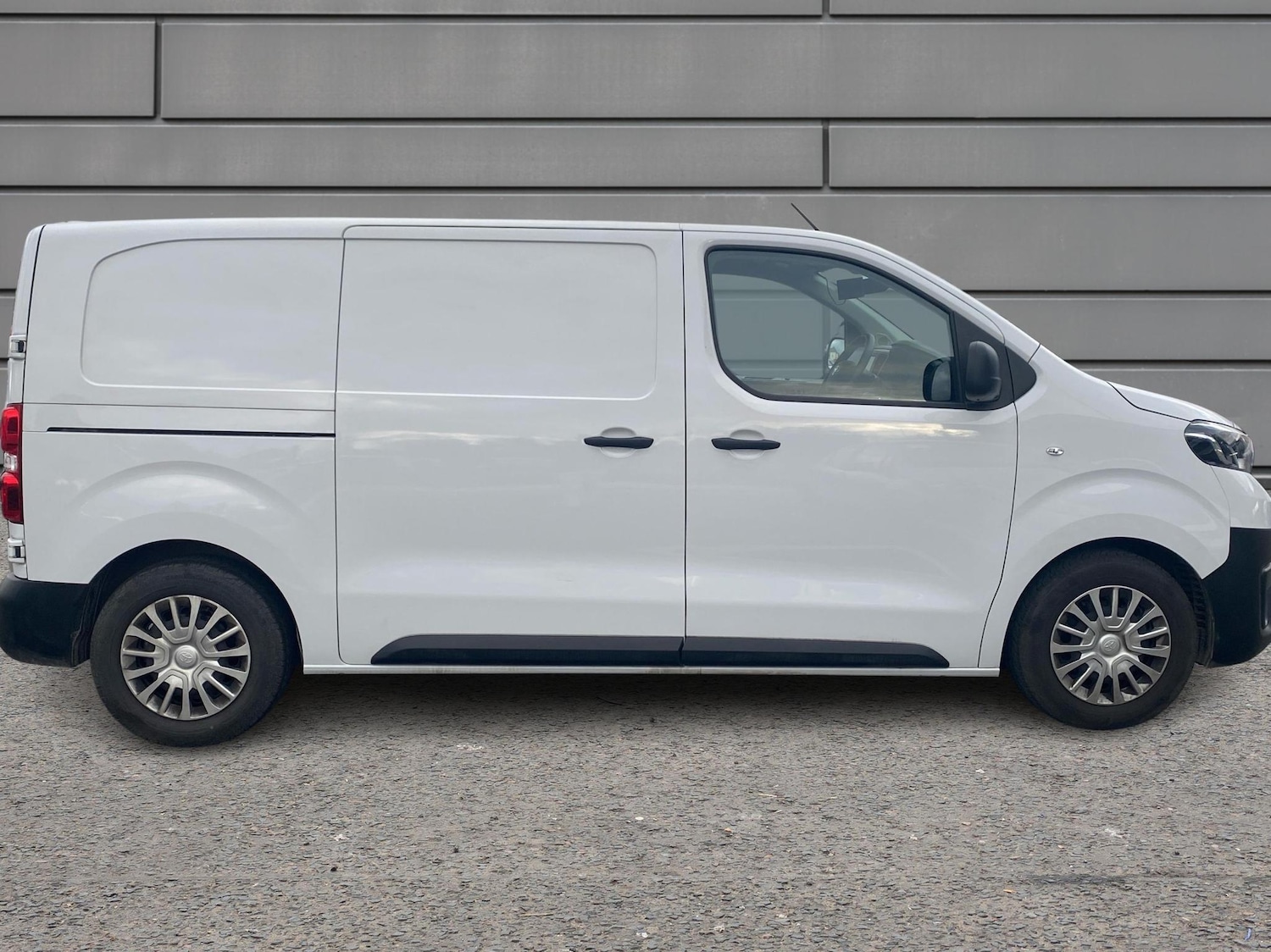 Used Toyota ProAce 2024 for sale - 76730619: Photo 16