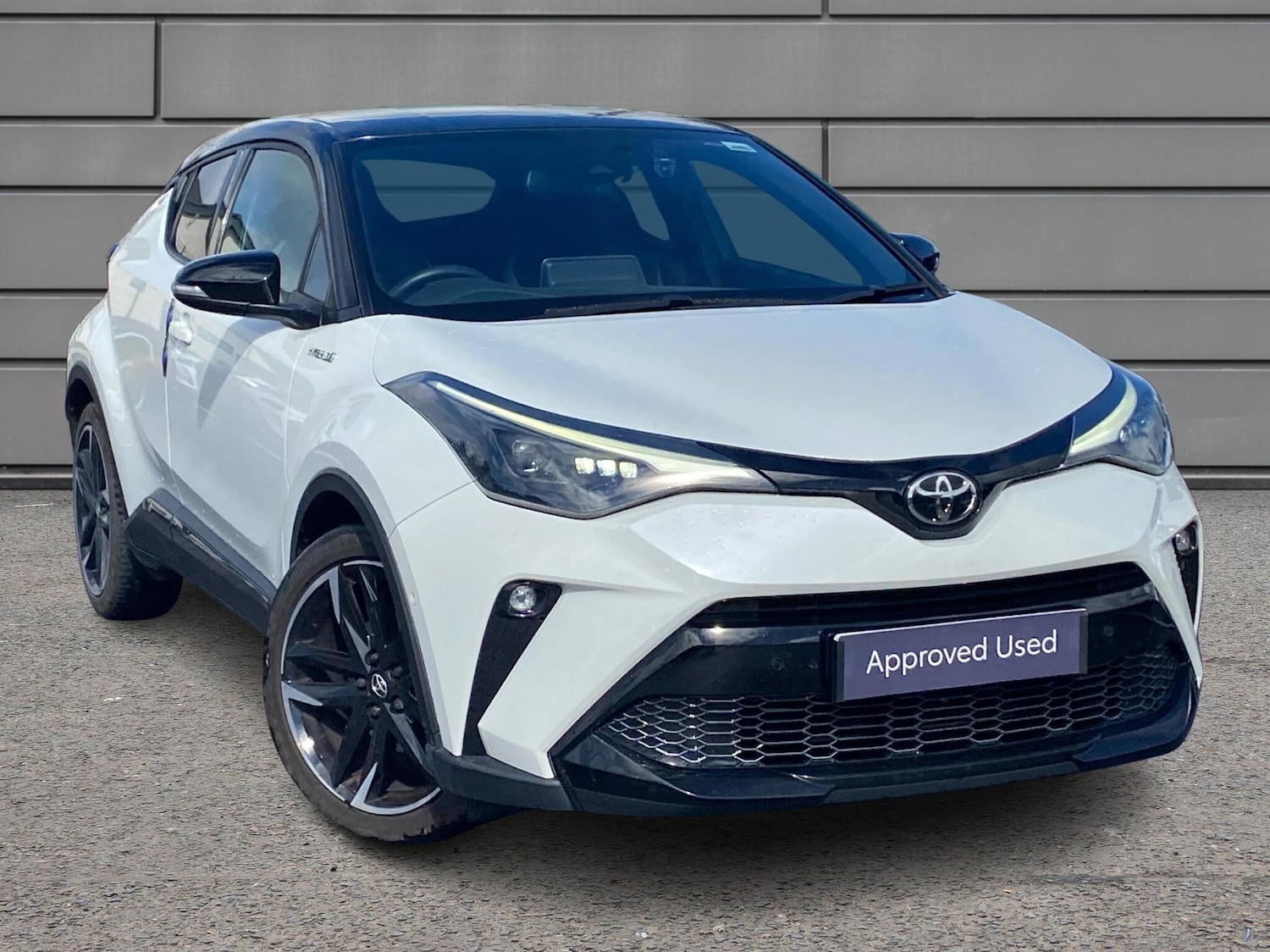 Used Toyota C-HR 2021 for sale - 76110921: Photo 1