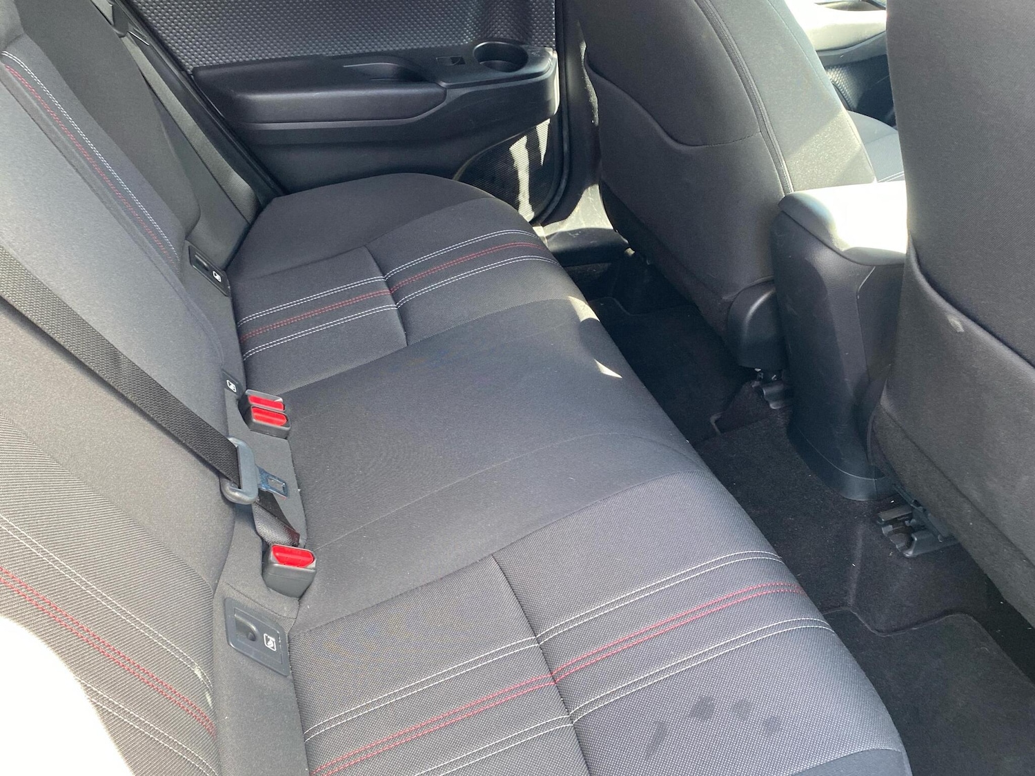 Used Toyota C-HR 2021 for sale - 76110921: Photo 13