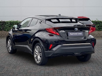 Used Toyota C-HR 2021 for sale - 77307081: Photo