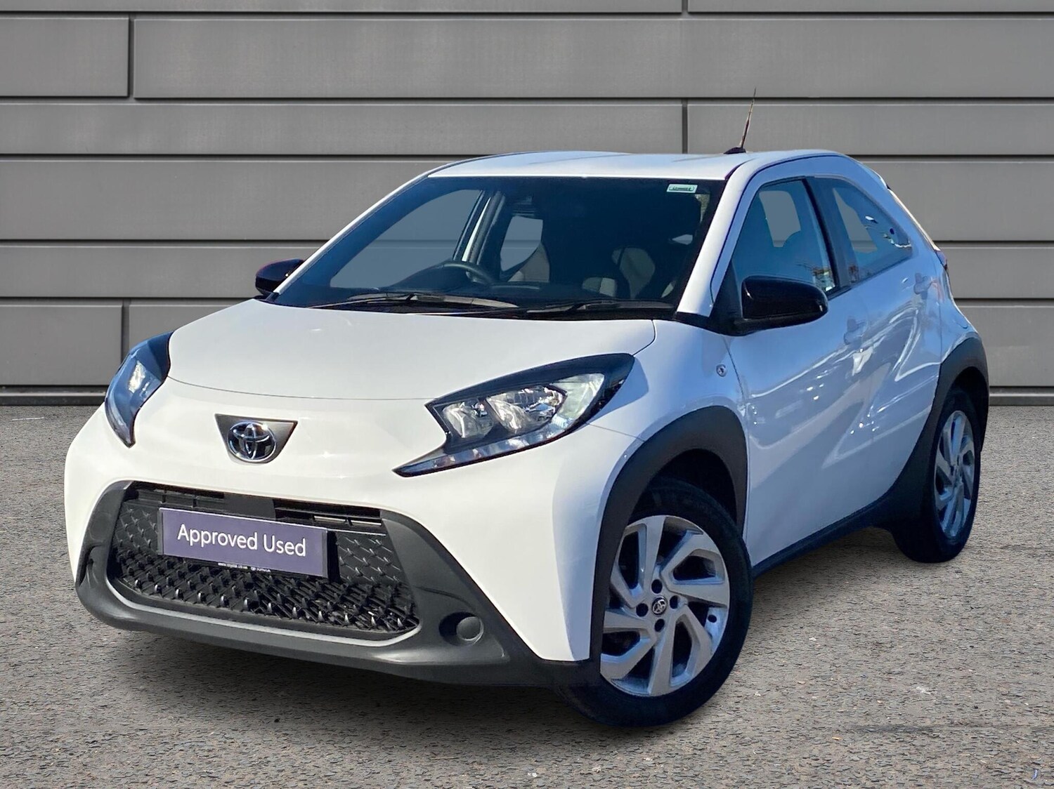 Used Toyota Aygo X 2024 for sale - 76730652: Photo 3