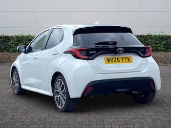 Used Toyota Yaris 2025 for sale - 78677714: Photo