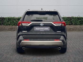 Used Toyota RAV4 2023 for sale - 77013452: Photo