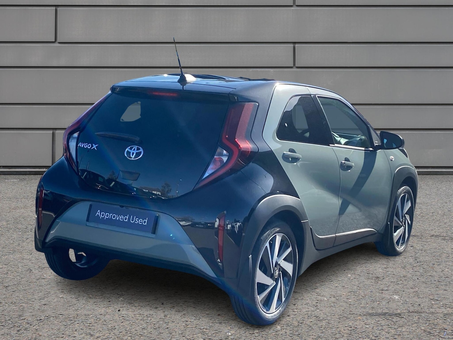 Used Toyota Aygo X 2025 for sale - 76730636: Photo 2