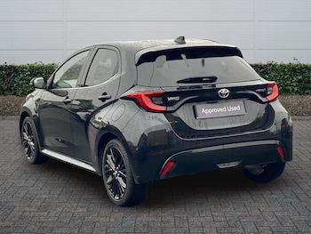 Used Toyota Yaris 2022 for sale - 76730779: Photo