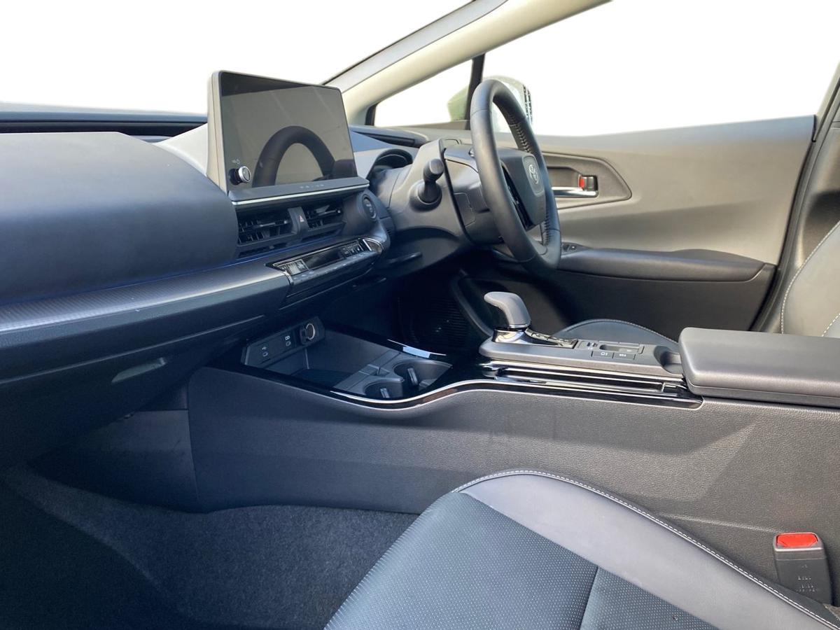 Used Toyota Prius 2024 for sale - 76671006: Photo 7