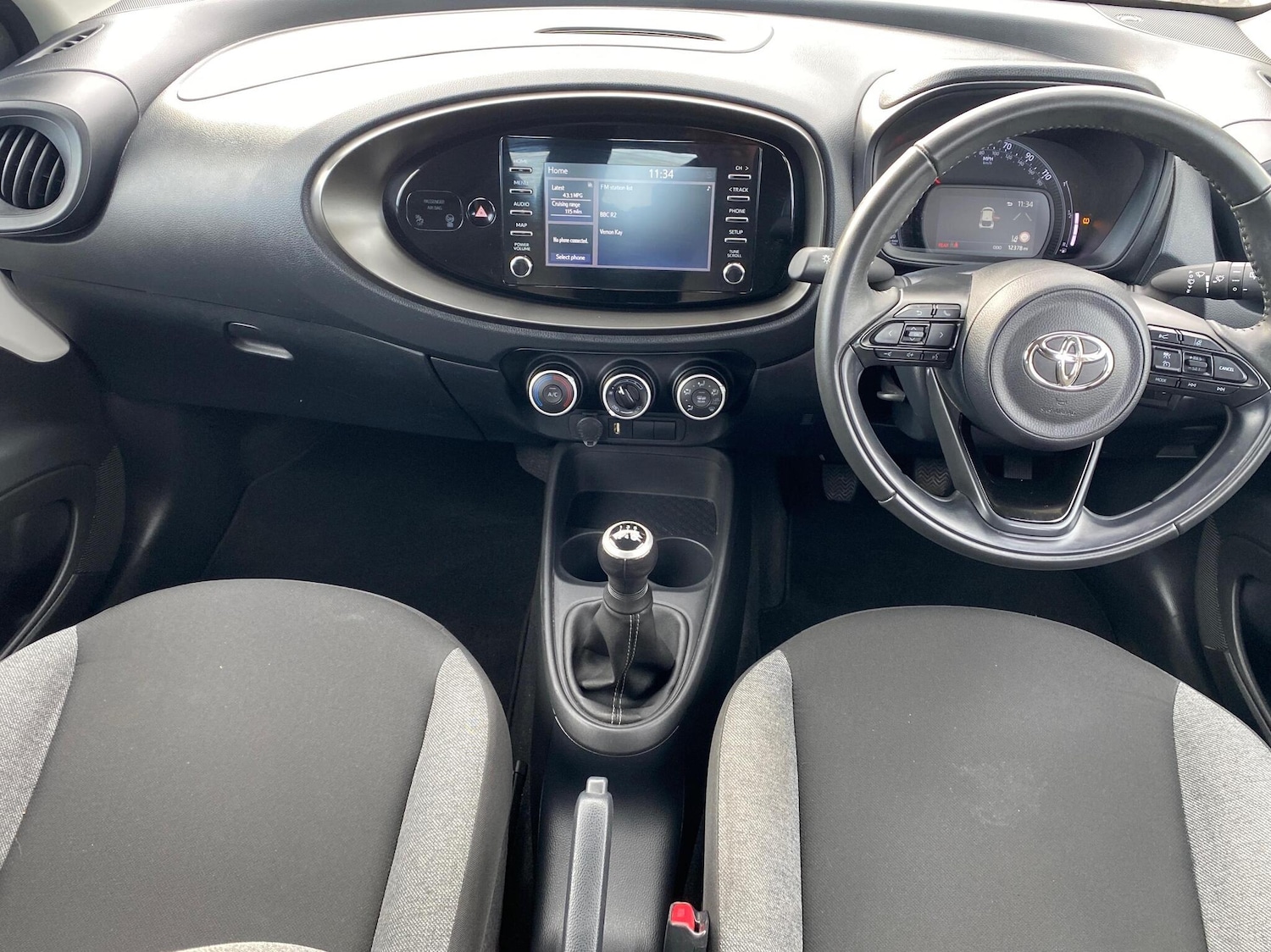 Used Toyota Aygo X 2022 for sale - 76338471: Photo 5