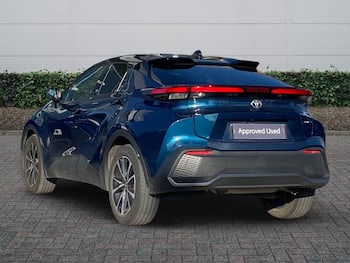 Used Toyota C-HR 2024 for sale - 79861968: Photo