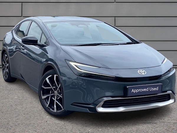 Used Toyota Prius 2024 for sale - 76110837: Photo 1