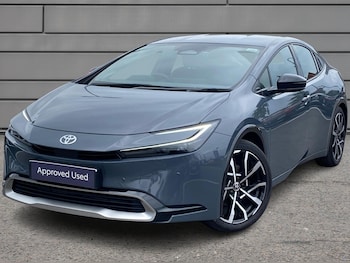 Used Toyota Prius 2024 for sale - 76110837: Photo