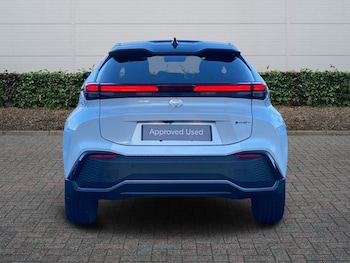 Used Toyota C-HR 2024 for sale - 76730738: Photo