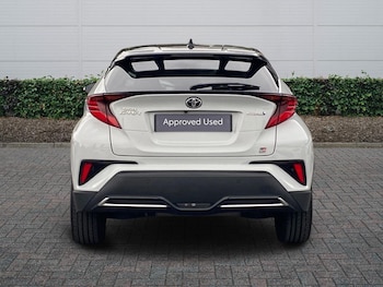 Used Toyota C-HR 2023 for sale - 78336255: Photo