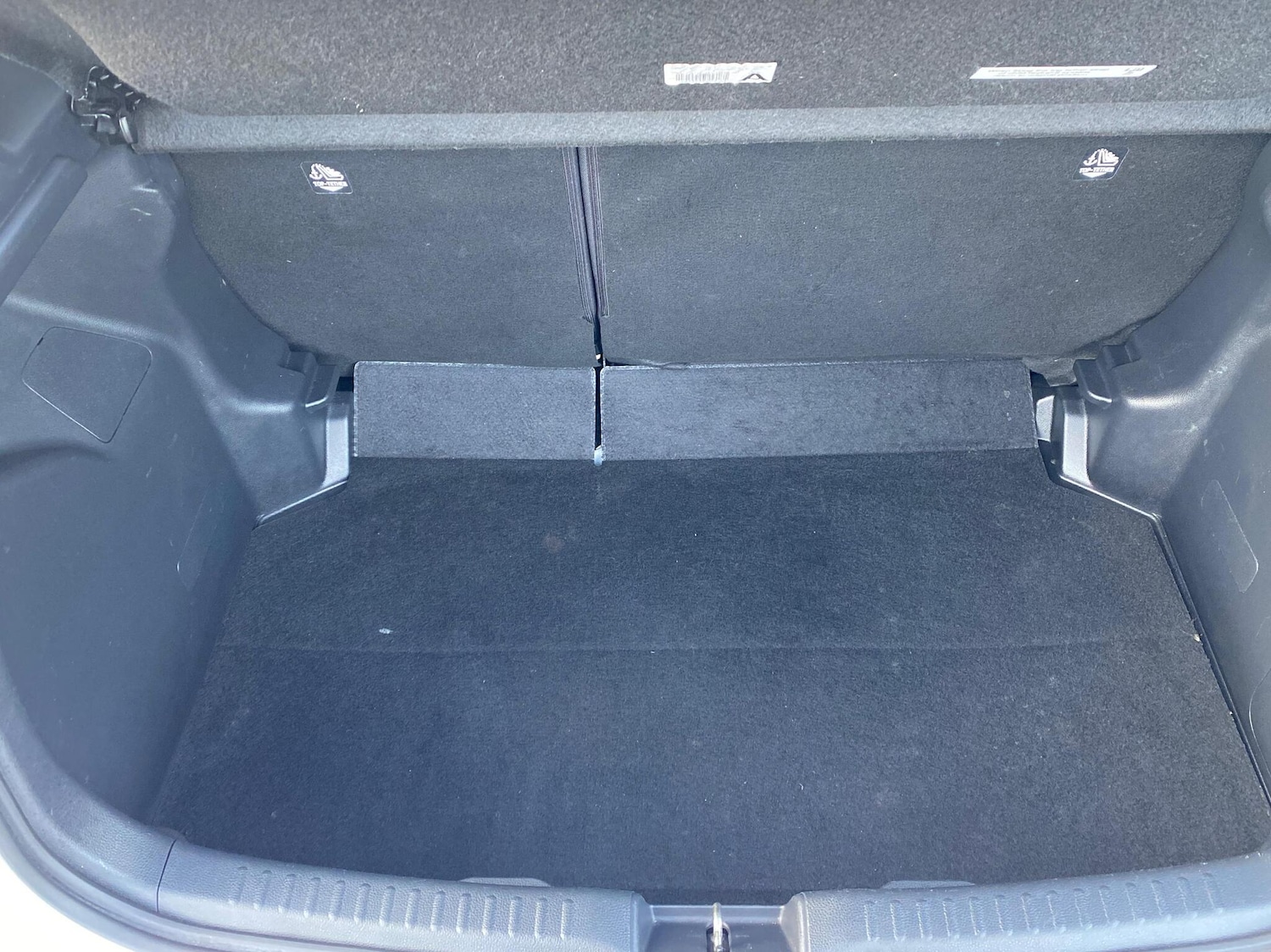 Used Toyota Yaris 2022 for sale - 76338422: Photo 14