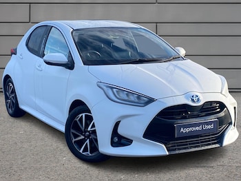 Used Toyota Yaris 2022 for sale - 76338422: Photo