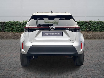 Used Toyota Yaris 2025 for sale - 77292942: Photo