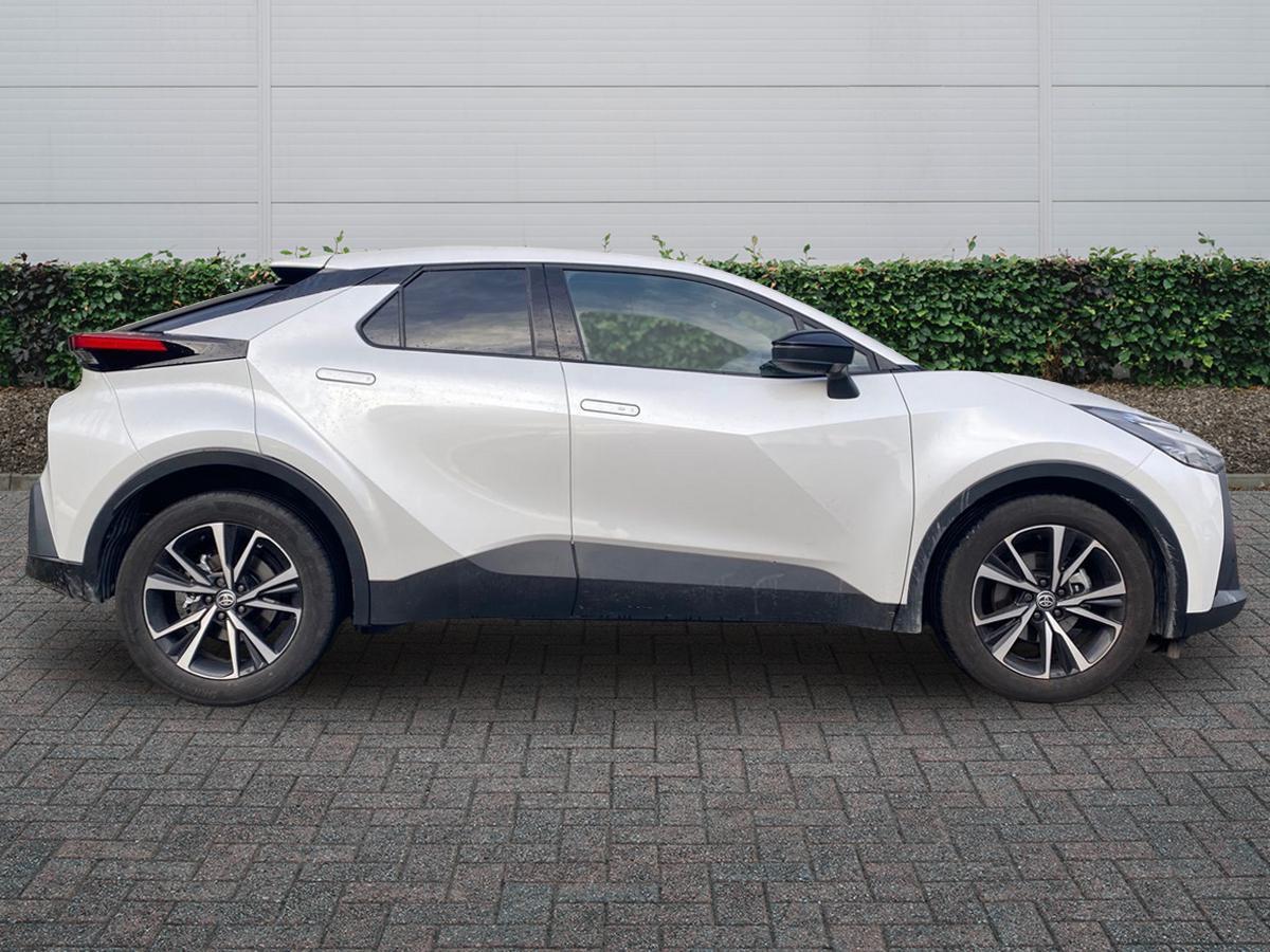 Used Toyota C-HR 2025 for sale - 77268823: Photo 5