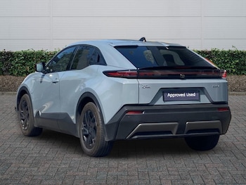 Used Toyota C-HR 2026 for sale - 79363276: Photo