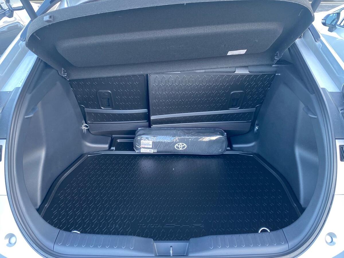 Used Toyota C-HR 2025 for sale - 77013419: Photo 10