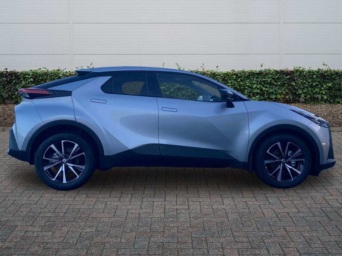 Used Toyota C-HR 2025 for sale - 77013419: Photo 5