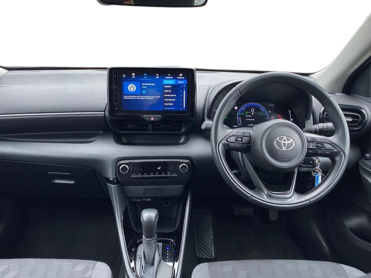 Used Toyota Yaris 2024 for sale - 77959351: Photo 8