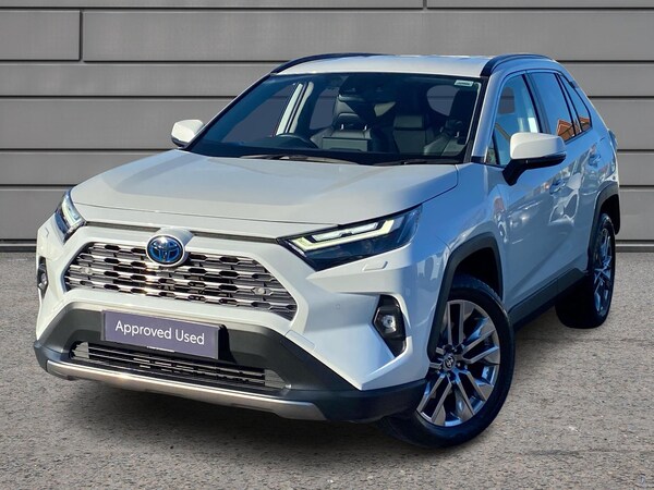 Used Toyota RAV4 2022 for sale - 76110491: Photo 3