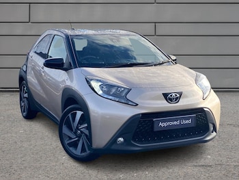 2023 (73) - 1.0 VVT-i Edge 5dr