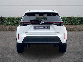 Used Toyota Yaris 2024 for sale - 77539392: Photo