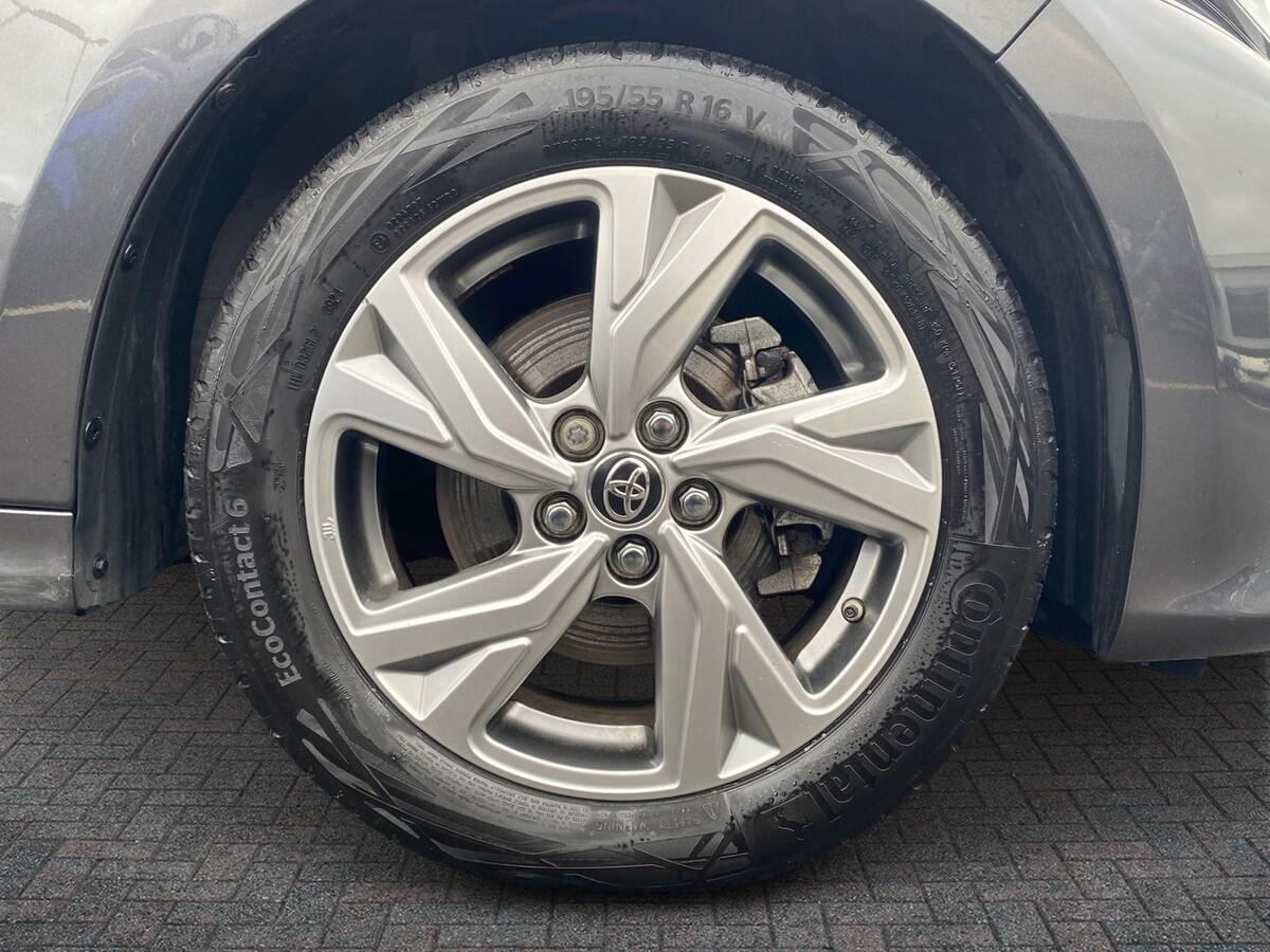 Used Toyota Yaris 2024 for sale - 77292935: Photo 6