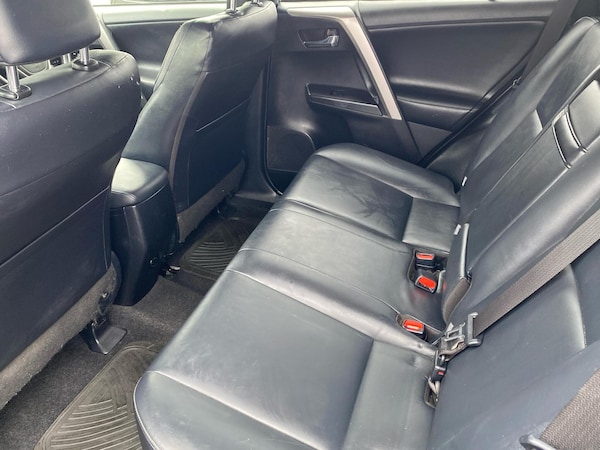 Used Toyota RAV4 2017 for sale - 76261157: Photo 12