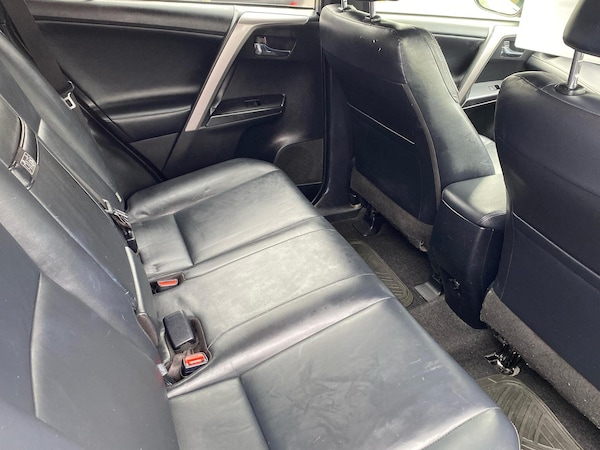 Used Toyota RAV4 2017 for sale - 76261157: Photo 13