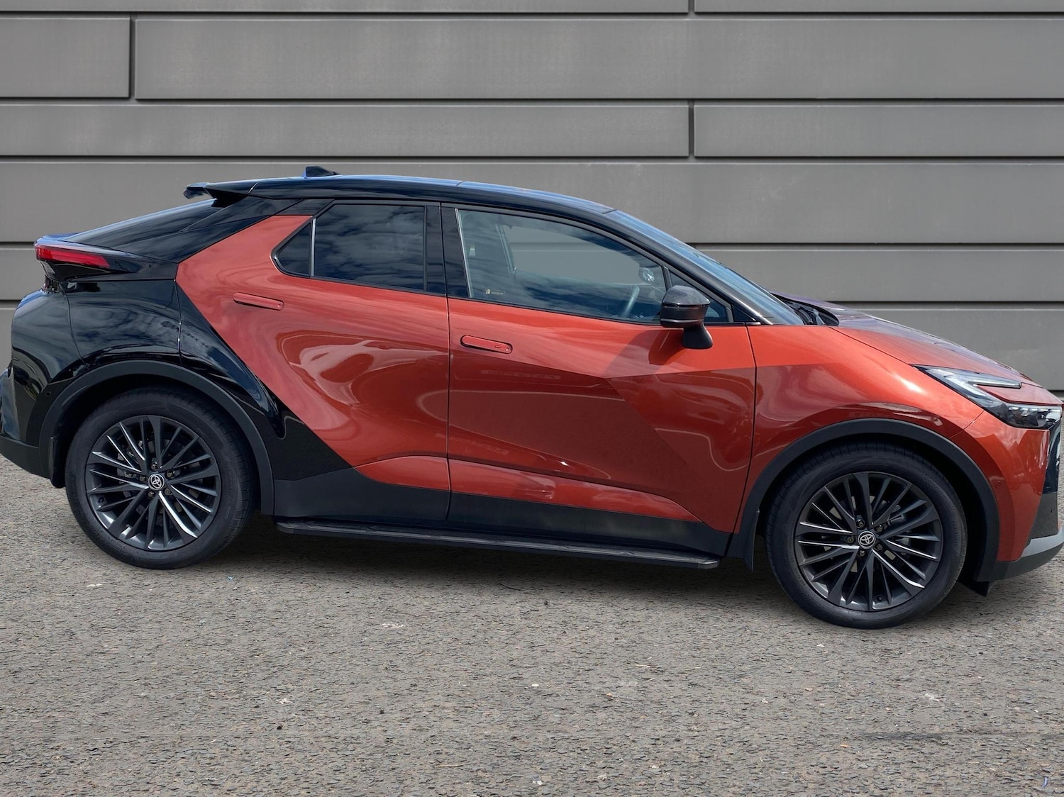 Used Toyota C-HR 2025 for sale - 77244513: Photo 16