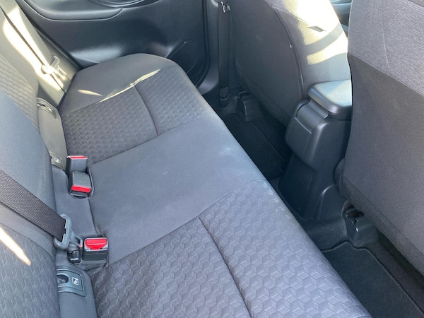Used Toyota Yaris 2023 for sale - 76110562: Photo 13