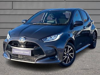 Used Toyota Yaris 2023 for sale - 76110562: Photo 3