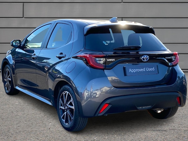 Used Toyota Yaris 2023 for sale - 76110562: Photo 4