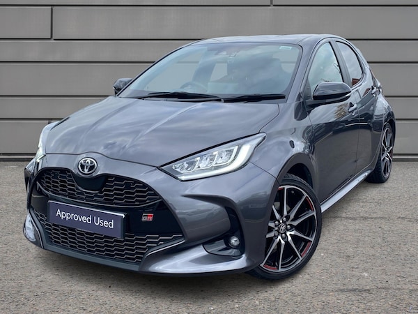 Used Toyota Yaris 2023 for sale - 76110584: Photo 3