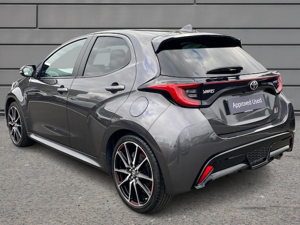 Used Toyota Yaris 2023 for sale - 76110584: Photo 4