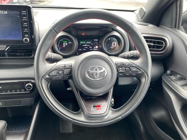 Used Toyota Yaris 2023 for sale - 76110584: Photo 6