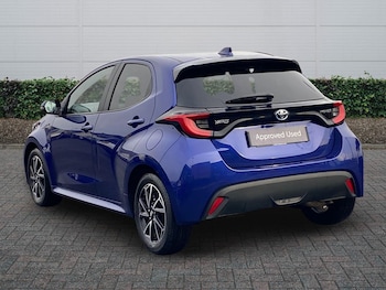 Used Toyota Yaris 2023 for sale - 76800756: Photo