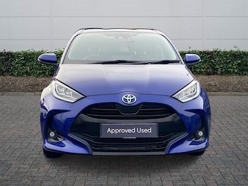 Used Toyota Yaris 2023 for sale - 76800756: Photo