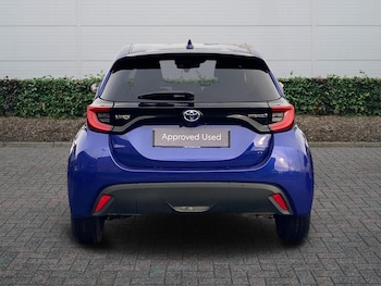 Used Toyota Yaris 2023 for sale - 76800756: Photo