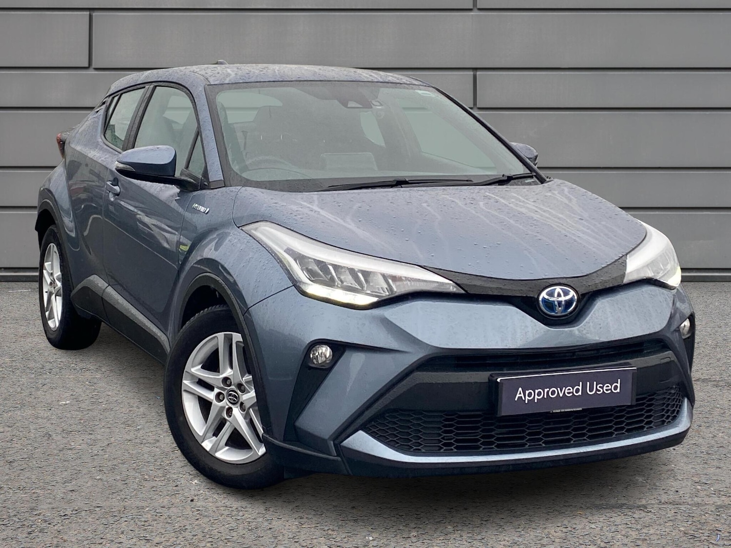 Used Toyota C-HR 2021 for sale - 76419879: Photo 1