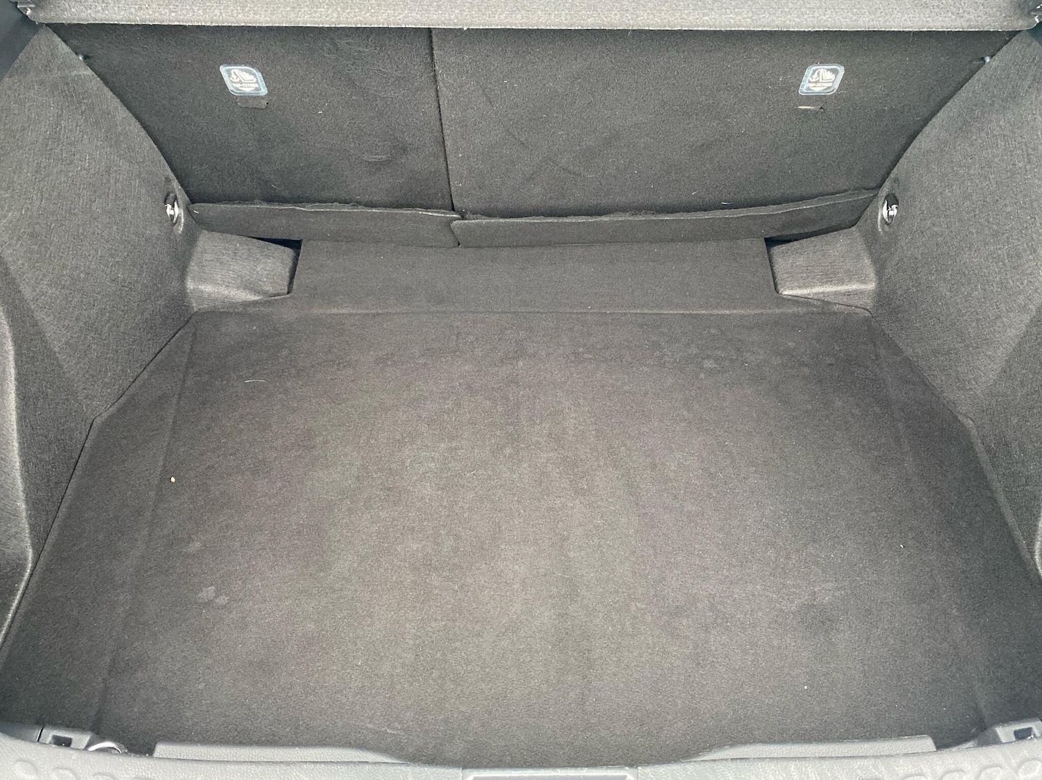 Used Toyota C-HR 2021 for sale - 76419879: Photo 14