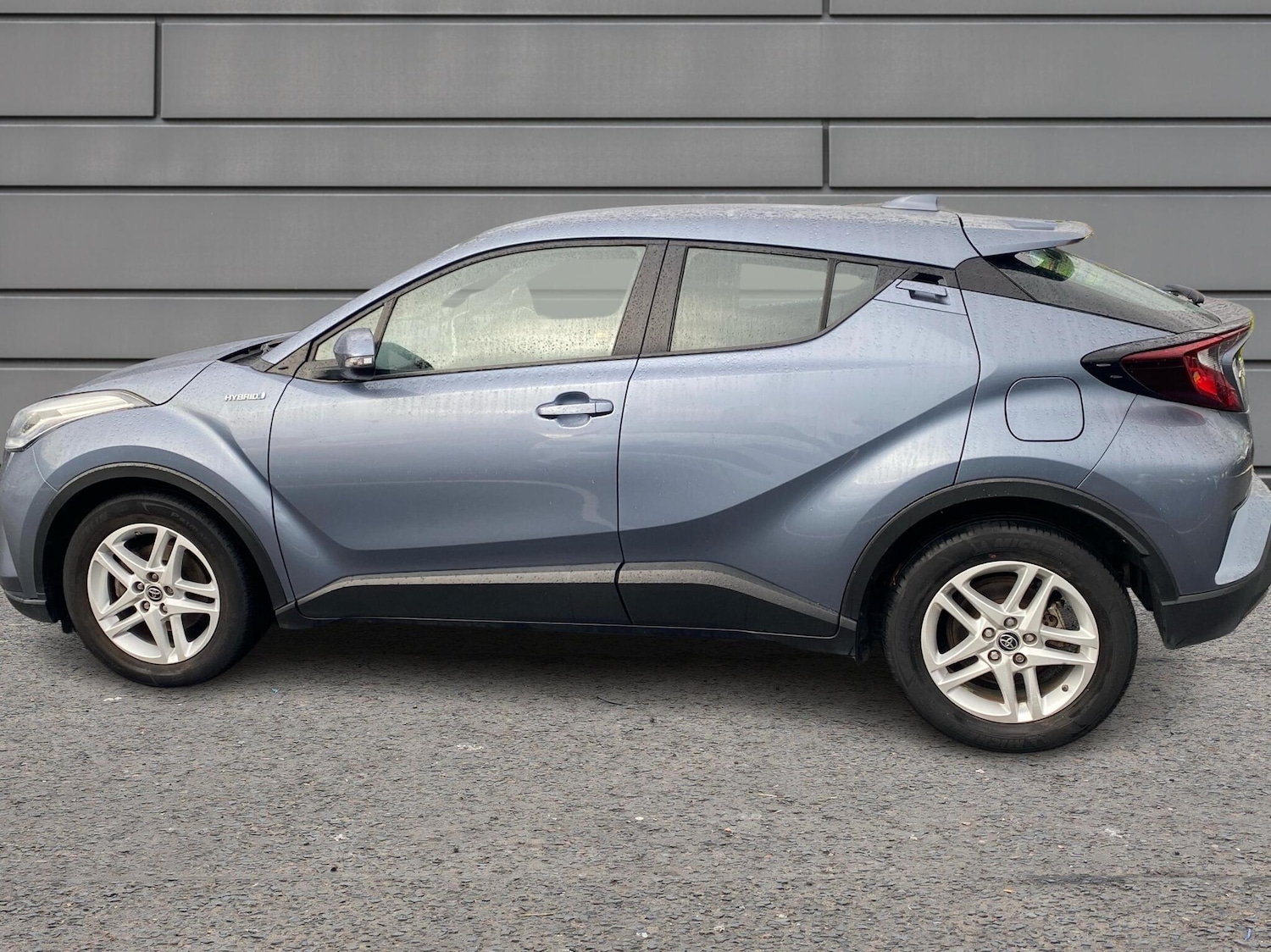 Used Toyota C-HR 2021 for sale - 76419879: Photo 17