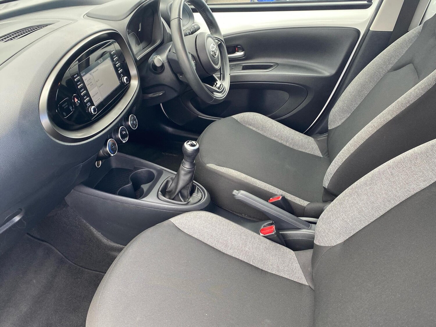 Used Toyota Aygo X 2023 for sale - 76730666: Photo 10