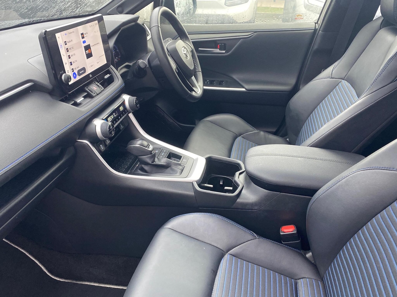 Used Toyota RAV4 2023 for sale - 76730606: Photo 10