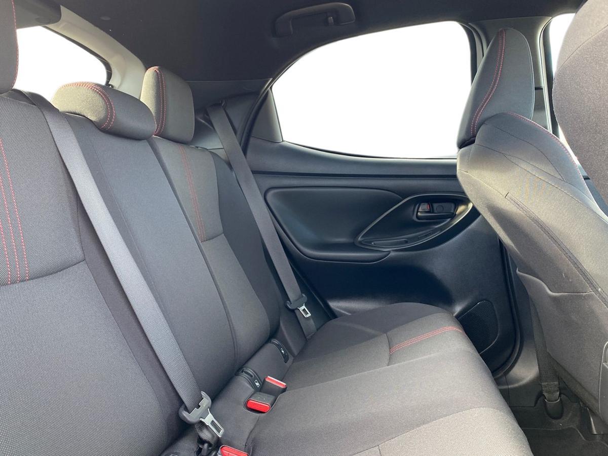 Used Toyota Yaris 2023 for sale - 76563194: Photo 9