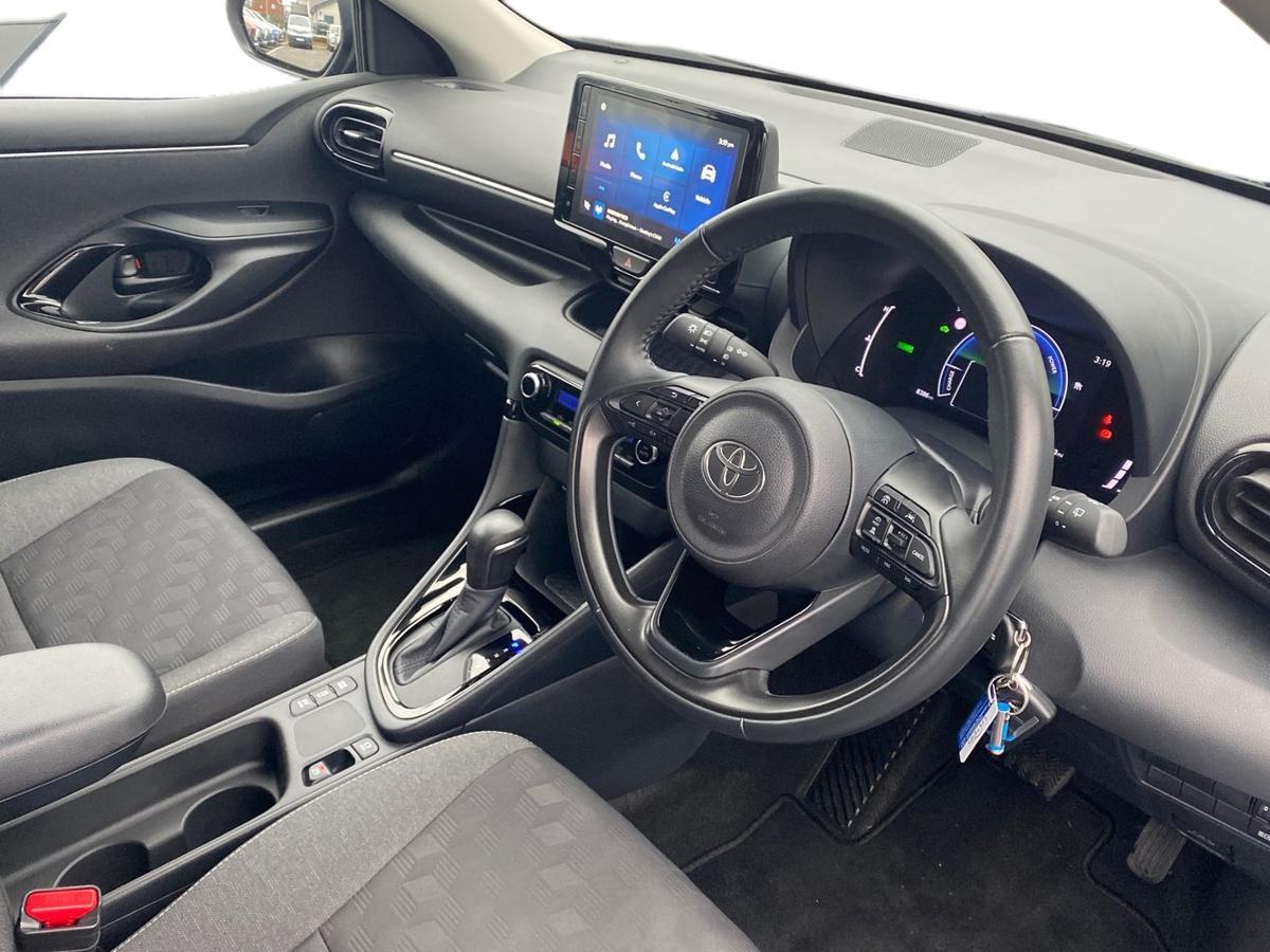 Used Toyota Yaris 2024 for sale - 77307148: Photo 12