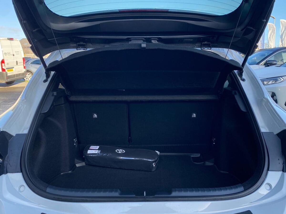 Used Toyota Corolla 2025 for sale - 77013420: Photo 10